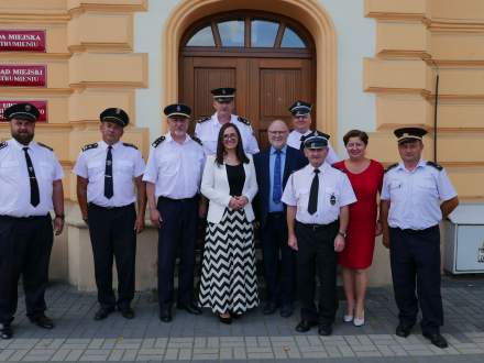 Wizyta delegacji z Serbii - zdjęcie grupowe