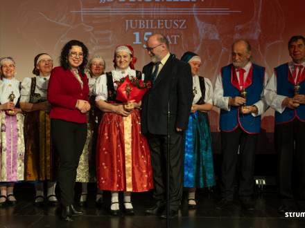 Burmistrz Strumienia Anna Grygierek i Przewodniczący Rady Miejskiej Czesław Greń składają życzenia