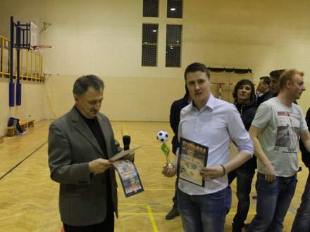 Amatorska Halowa Liga Piłki Nożnej o Puchar Burmistrza Strumienia