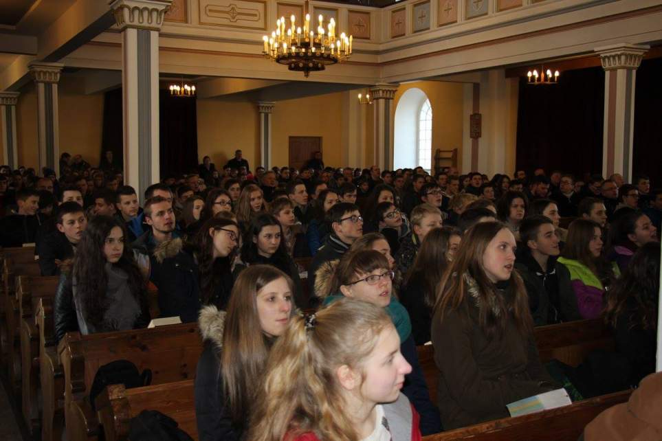 400 młodych ludzi spotkało się w Drogomyślu