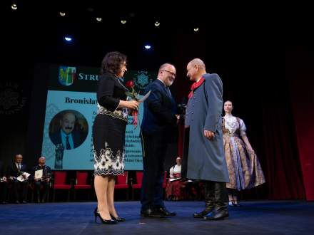 Uroczysta gala z okazji 11 listopada w teatrze