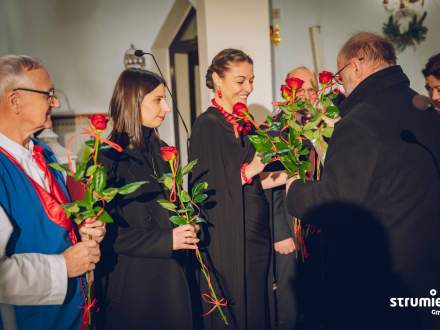 Podziękowania dla artystów składa Przewodniczący Rady Miejskiej Czesław Greń i Kierownik Refaeratu Rozwoju i Promocji Ewa Kuboszek-Owsiany