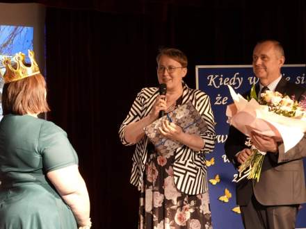 Podziękowania składają Sekretarz Strumienia Brygida Biegun i dyrektor Zespołu Obsługi Szkół Marcin Bednarek