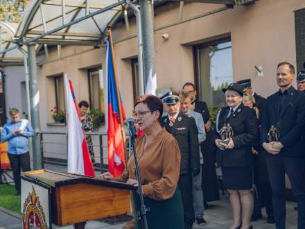 Przemawia radna Małgorzata Płonka