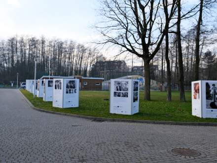 Wystawa fotografii z Festiwalu Fujarystów w słowackich Čičmanach