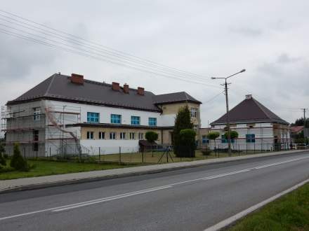 Remont budynku szkoły w Zabłociu trwa